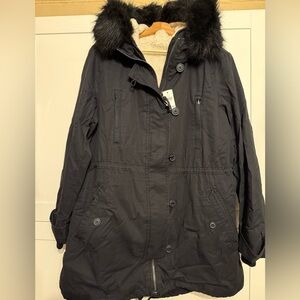 Women's Black Fur-Trimmed Jacket (GAP)